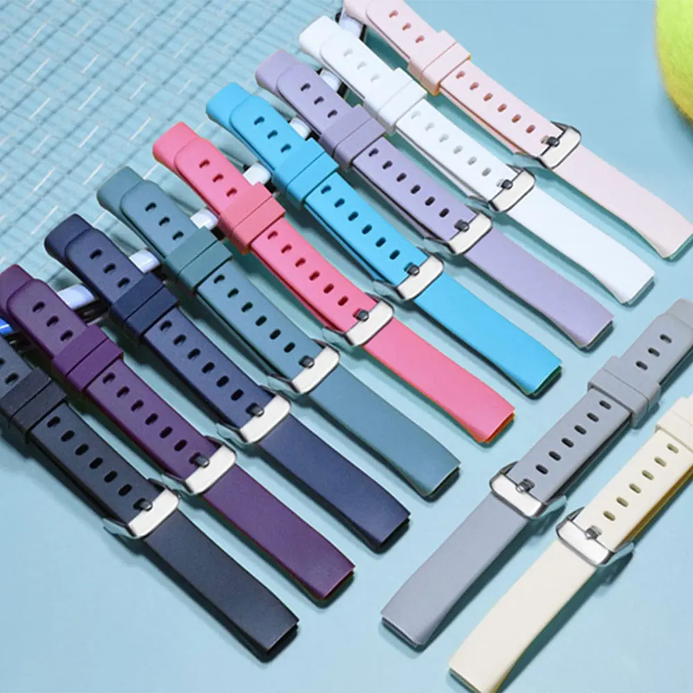 1PCS Soft Silicone Wrist Strap for Fitbit Luxe Sport Smart Watch Band Replacement Belt for Fitbit Luxe Watchband Accessories