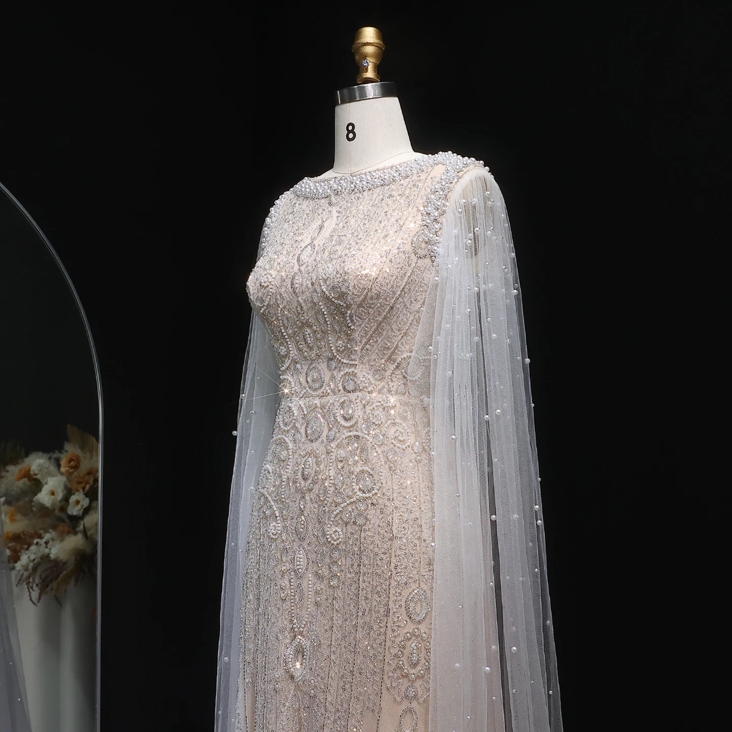Sharon Said Luxuriöses Champagner-Abendkleid mit Cape-Ärmeln, Pailletten und Perlen, für formelle Anlässe und Partys, SS668, maßgeschneidert – Detail 8