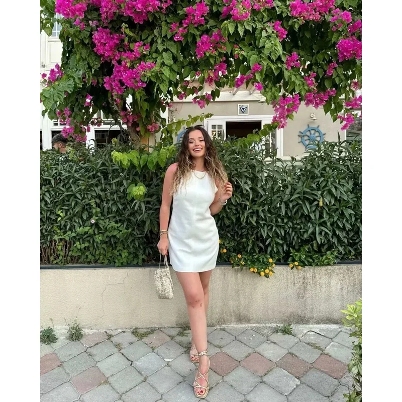 Das neue sexy, schlaflose A-Linien-Kleid von Bonny 2025, besteht aus dehnbarem und flexiblem Strickstoff