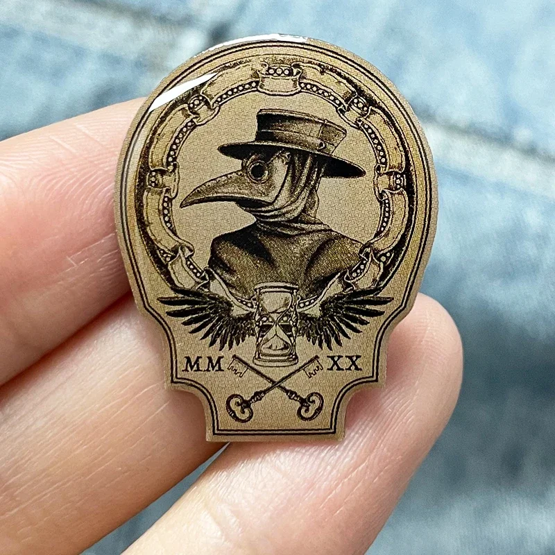 Pin de solapa brillante para Doctor, insignia de reloj de arena de cuenta regresiva de muerte escalofriante, joyería única gótica Vintage