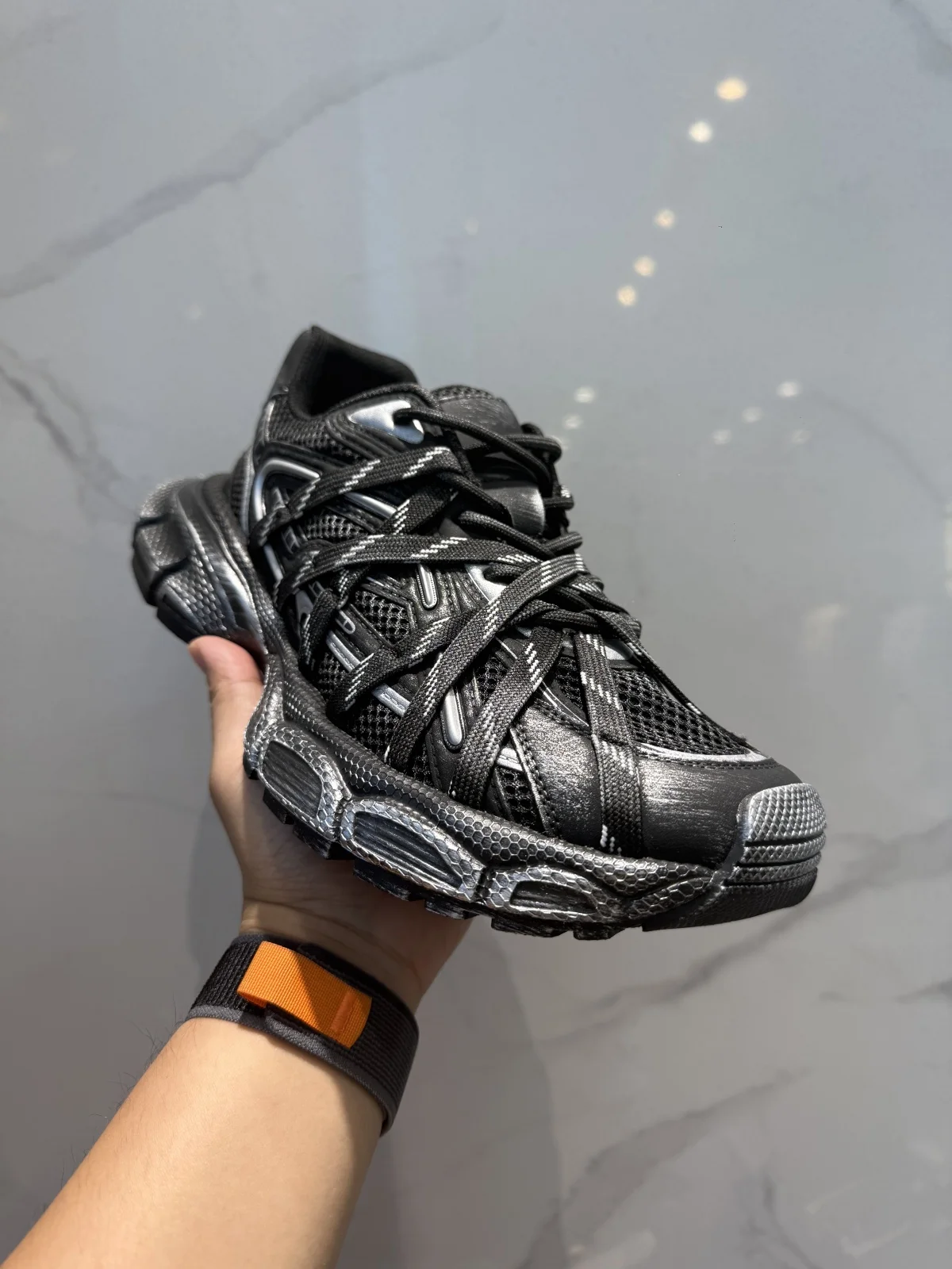 

Fall 2025 Men's Faion Trendy Versatile Design Breathable Dad Sports Thi Bot Casual oes round Toe EVA Outsole Leather