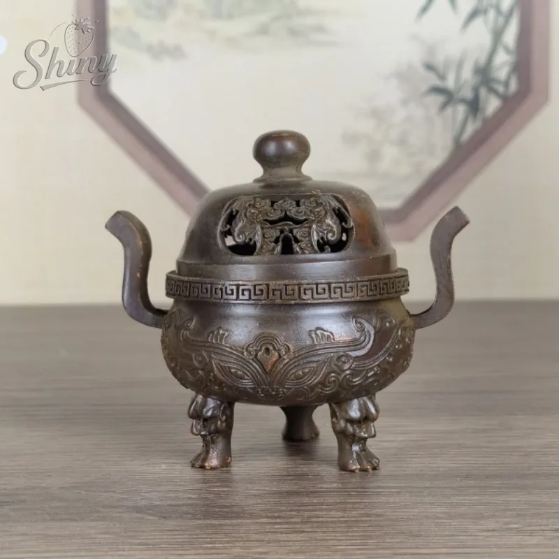 

Antique-style Bronze Sandalwood Incense Burner Ornament Old-fashioned Retro Three-legged Incense Burner Craft Gift