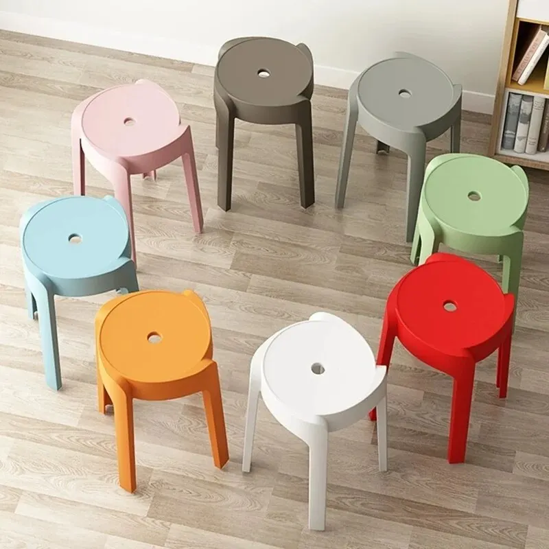 Plastic High Stools Can Be Stacked, Thickened, Durable, and Durable for Household Use. Simple round Stools in Restaurants