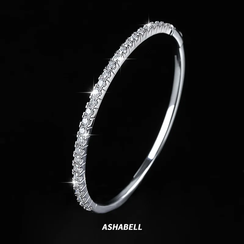 

S925 Rhodium Plated 47*57mm 1.68CT Full Row Moissanite Solid Bangle, Elegant Women's Jewelry Gift