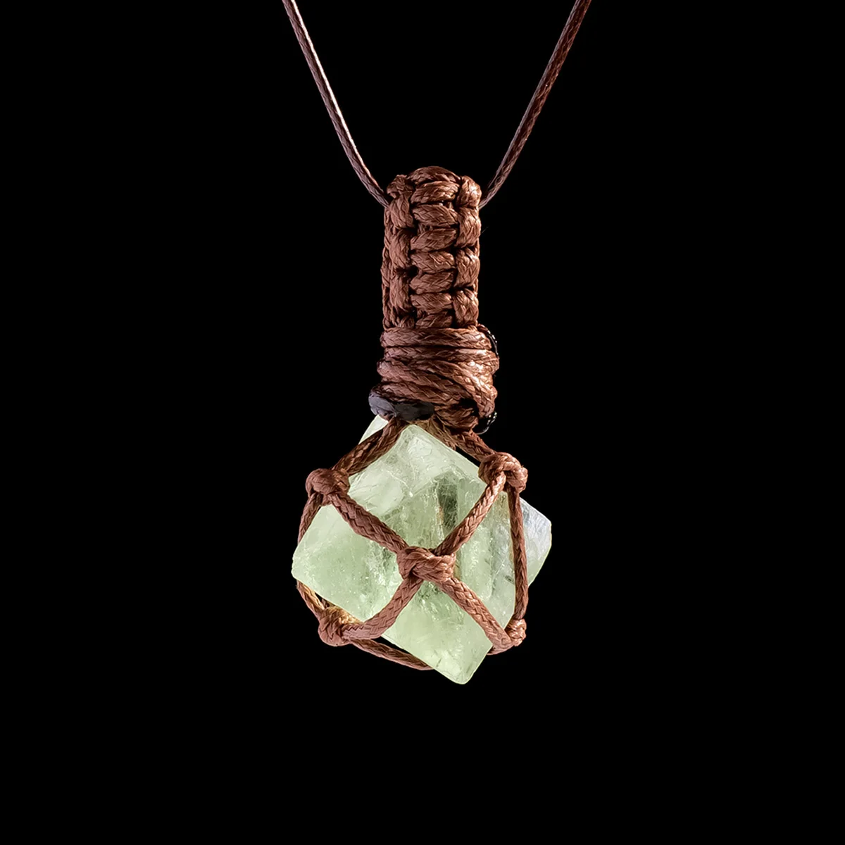 1pc Natural Crystal Rough Stone Pendant, Fluorite Octahedron Net Bag Pendant, Hand-Woven Creative Retro Necklace