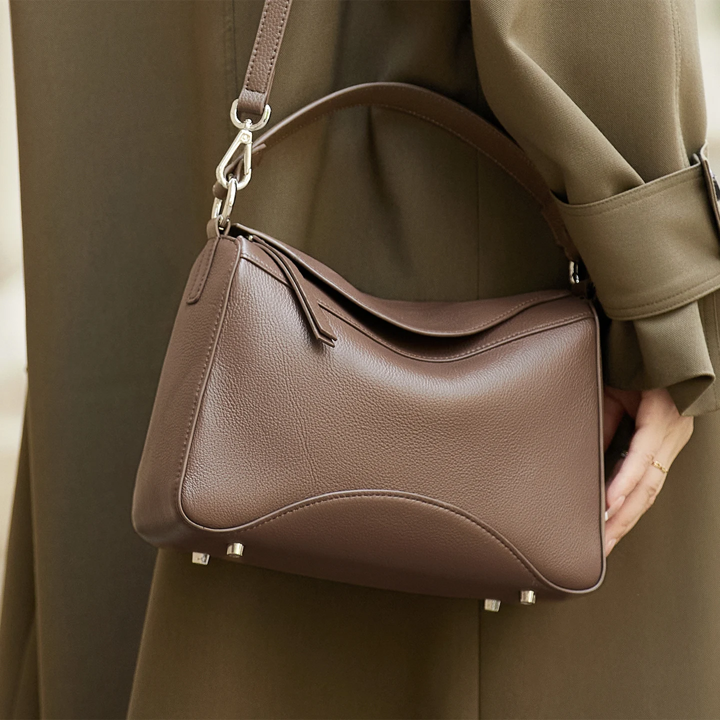 

2026 New Luxurious Women Leather Purses ZOOLER First Cow Leather Crossbody Bag Soft Handmade Shoulder Messenger Bag #AL676