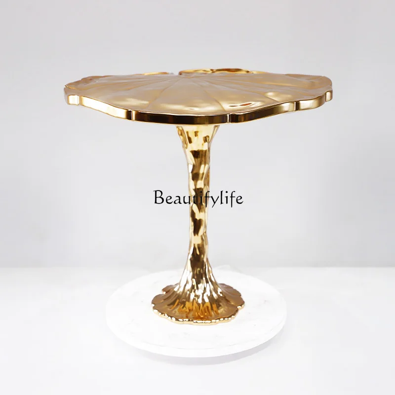 

FRP electroplating irregular cloud coffee table creative side table