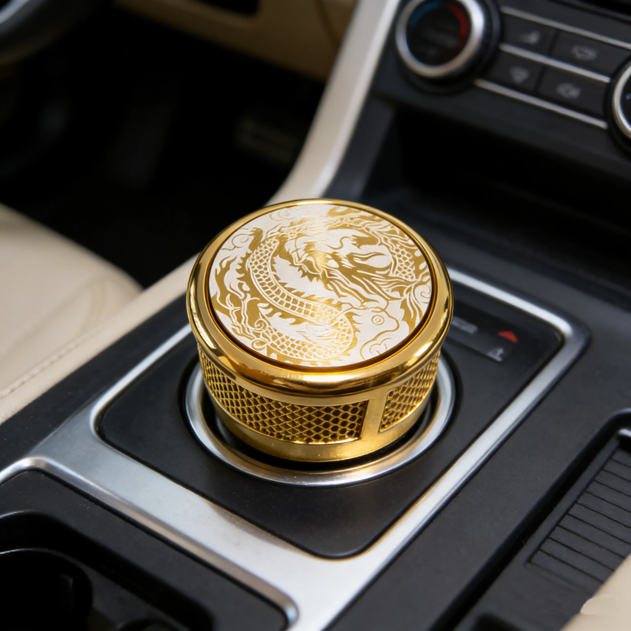 

Gold/silver/black shift knob suitable for Land Rover Range Rover/Evoque/Sport/Executive/Discovery tri color metal gear head