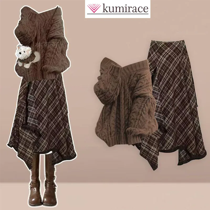 

Autumn Vacation Style Travel Outfit Chic Soft and Sticky Sweater Paired with Design Sense Plaid Niche Skirt Two-piece Set