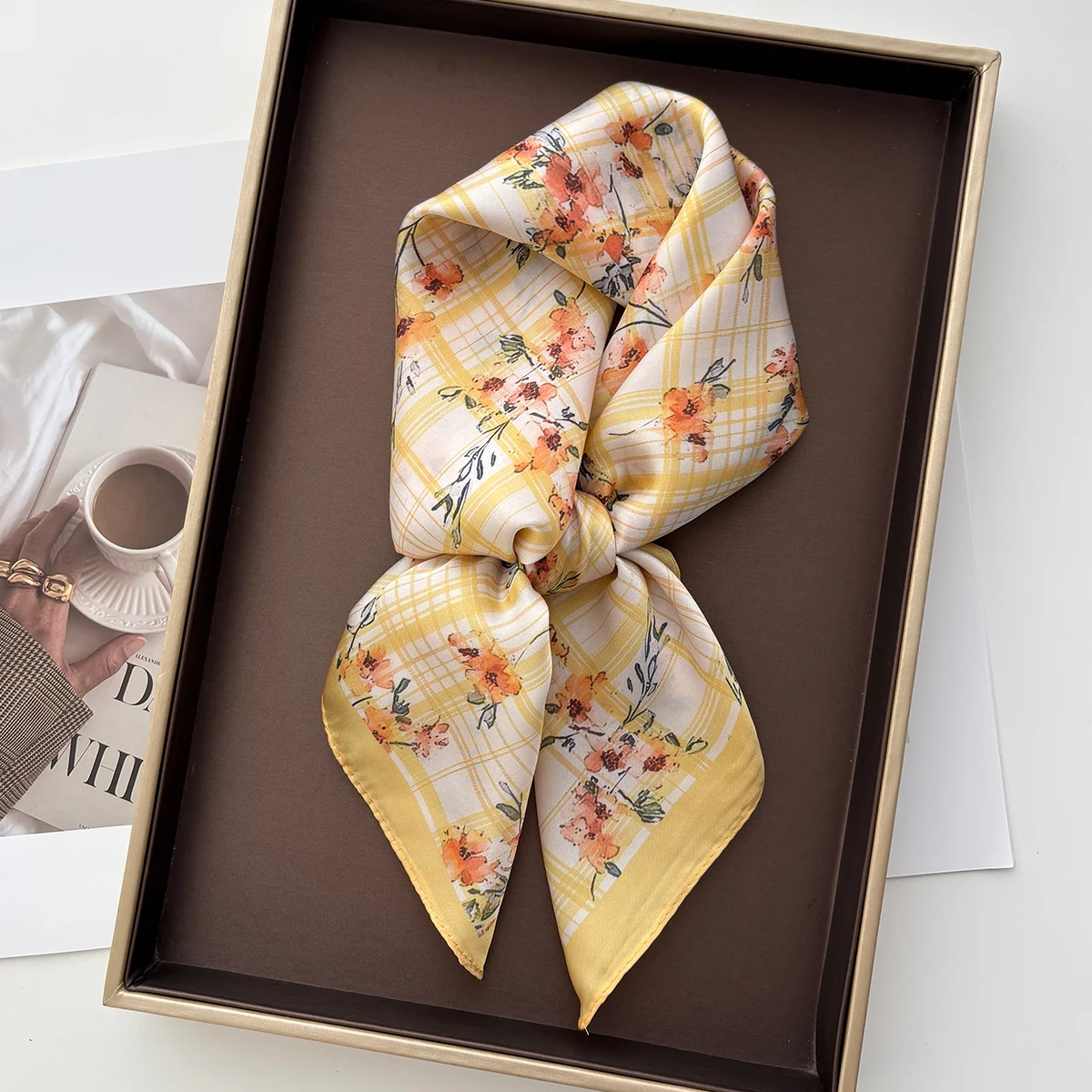 

Floral Printed Square Scarf For Women Imitation Silk Scarves Elegant Beach Shawl Wraps Bandanas Luxury Hijab Neckerchief