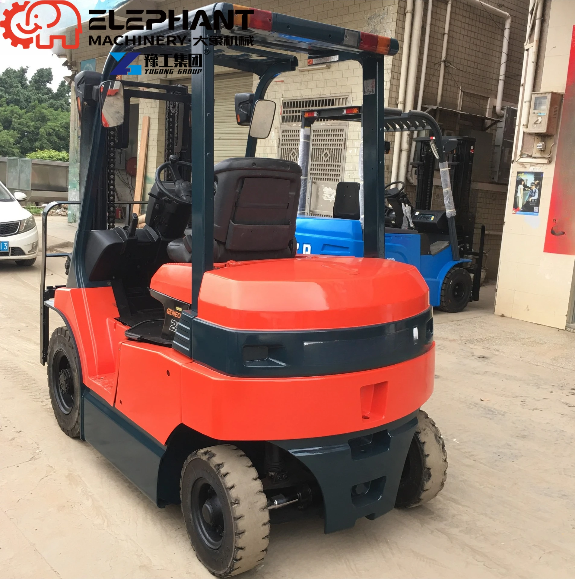 Low Price 1 - 3 Ton Electric Forklift Lift Height 3m-7m Lithium Battery Lift Forklift CE MSDS Comfortable