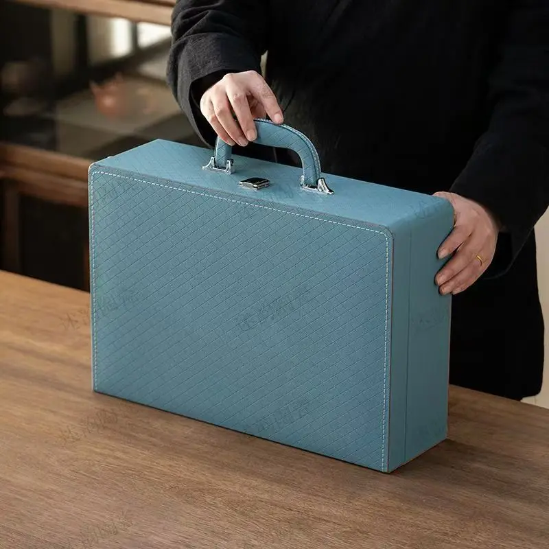 

Outdoor Portable Travel Handbag Empty Bag Large Capacity Square Leather Storage Gift Storage Box