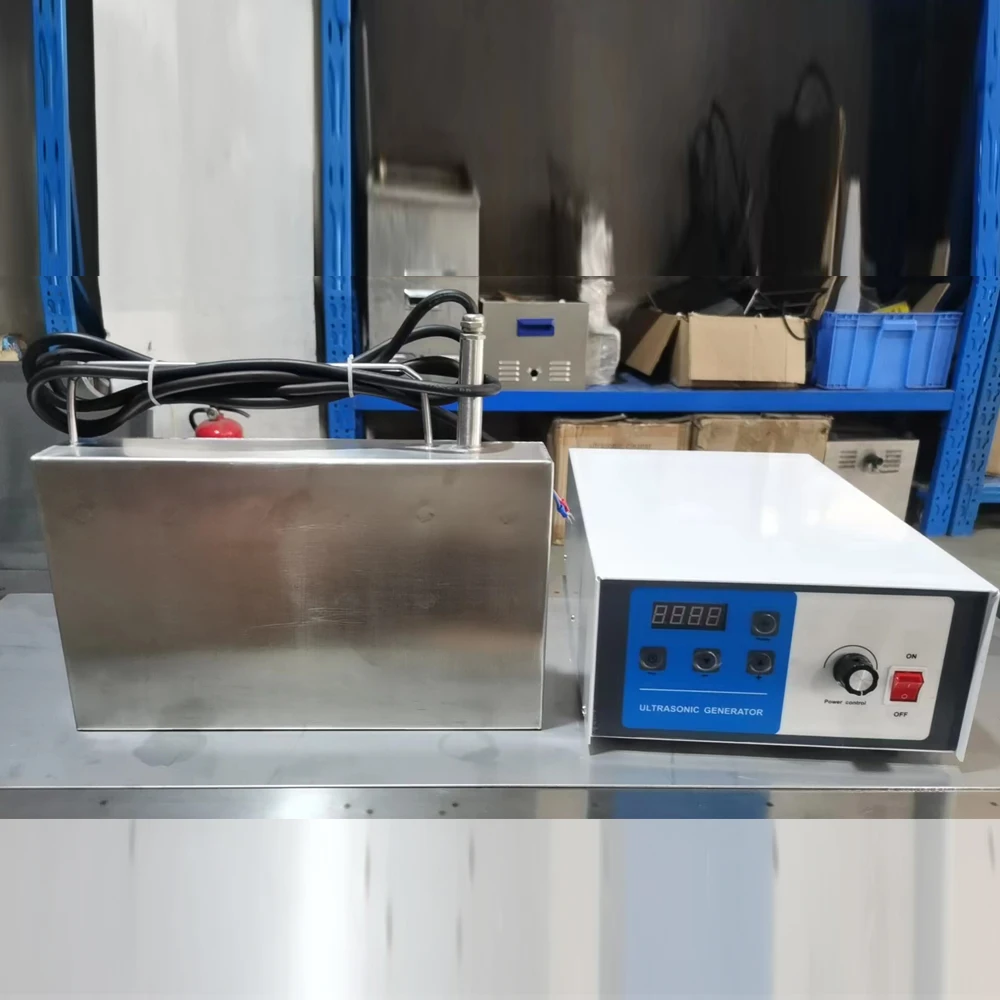 28KHZ 40KHZ Vibration Wave Immersible Ultrasonic Transducer Plate For Medical Device Components Cleaning Machine