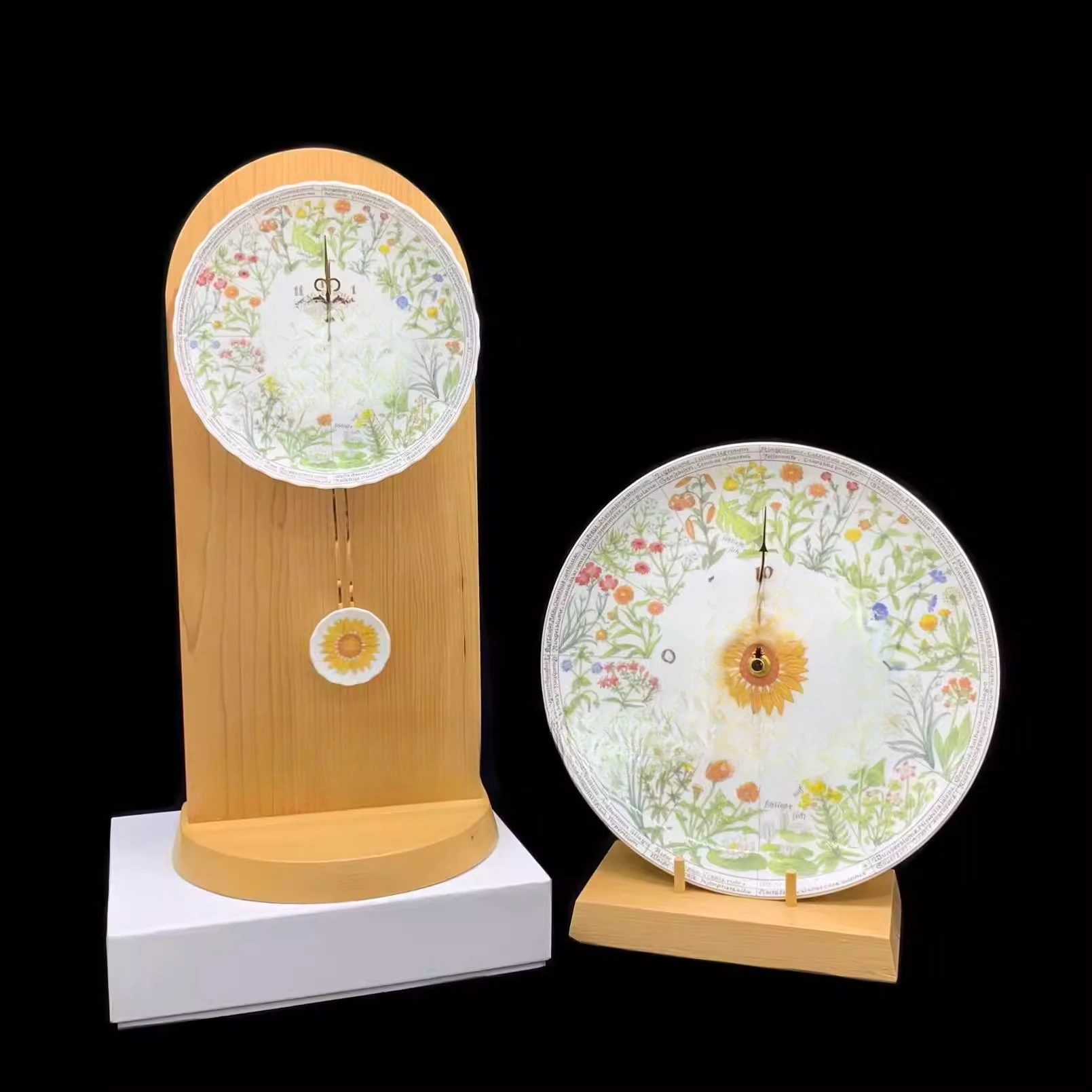 

Nordic style Norwegian flower language series bone china dinner plate wall clock pendulum