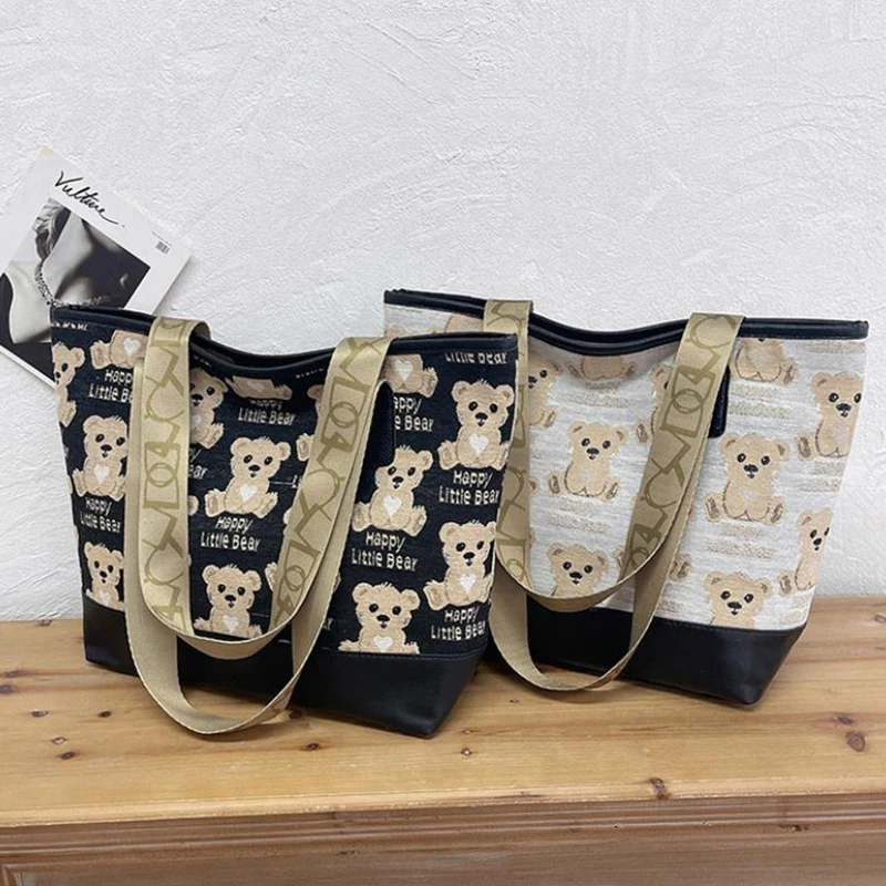 Women's Canvas Print Bear Handbag Fashion Versatile Student Shoulder Bag Large Capacity Tote Bag