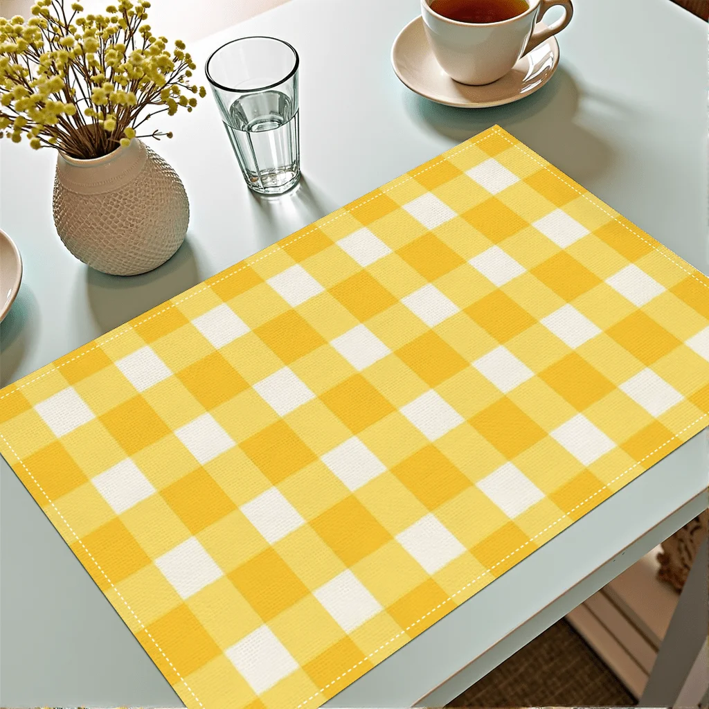A Plaid Pattern Placemats, Measuring , Made Of 100% Polyester Without Embroidery Or Tassels, Featuring A Classic Checkered Desi