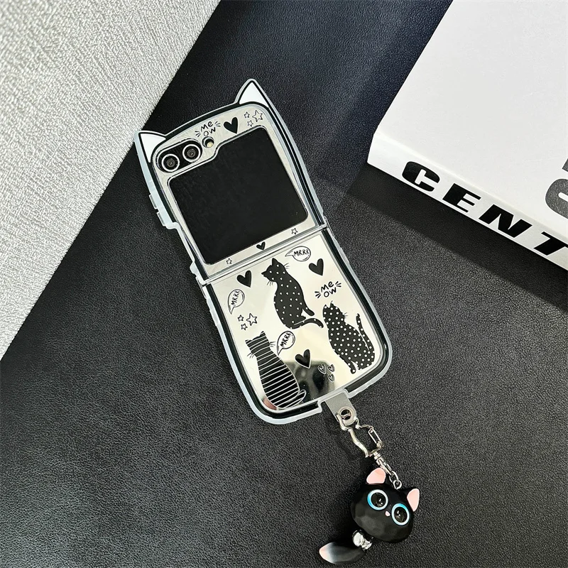 

Polka Dot Care Cat Phone Case for Samsung Galaxy Z Flip5, 4, 3, Flip4, Flip5, 5G, Folding Pendant, Cute, Korean