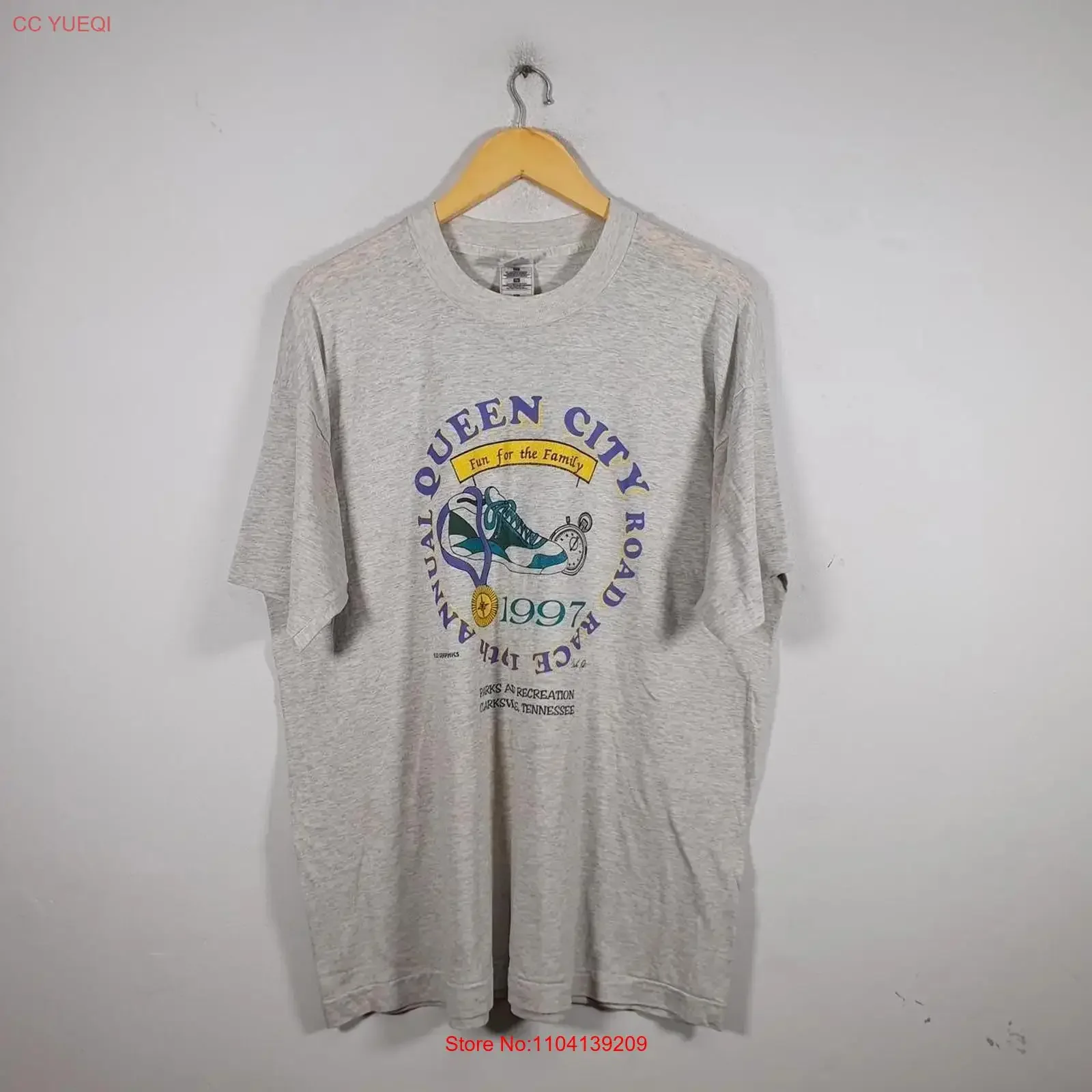 Vintage Fruit Of The Loom 1997 Queen City Annual Run T Shirt USA Men s XL Grey long or short sleeves vintage Washed