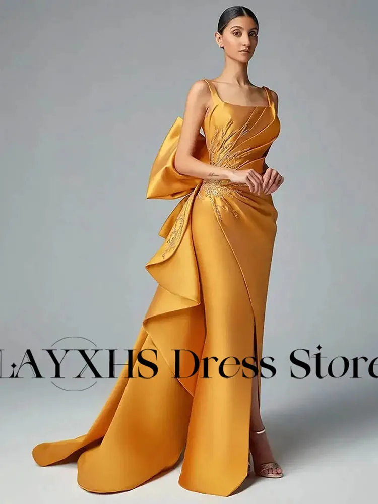 Eleganckie sukienki wieczorowe LAYXHS z kwadratowym dekoltem, odkrytymi plecami, kokardą, aplikacjami, rozcięciem, plisami, sukienki na studniówkę, szyte na miarę فساتين سهرة