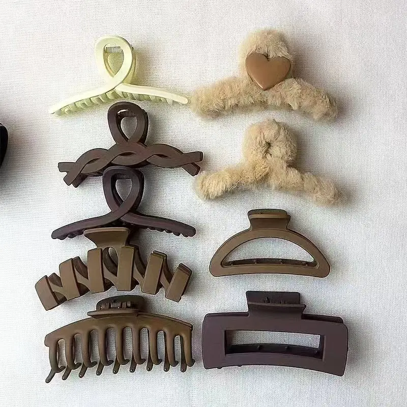 

Набор из 9 модных корейских заколок для волос: однотонные, в разных стилях, для затылка, в форме акулы, простые заколки-крабы, повседневные аксессуары для женщин