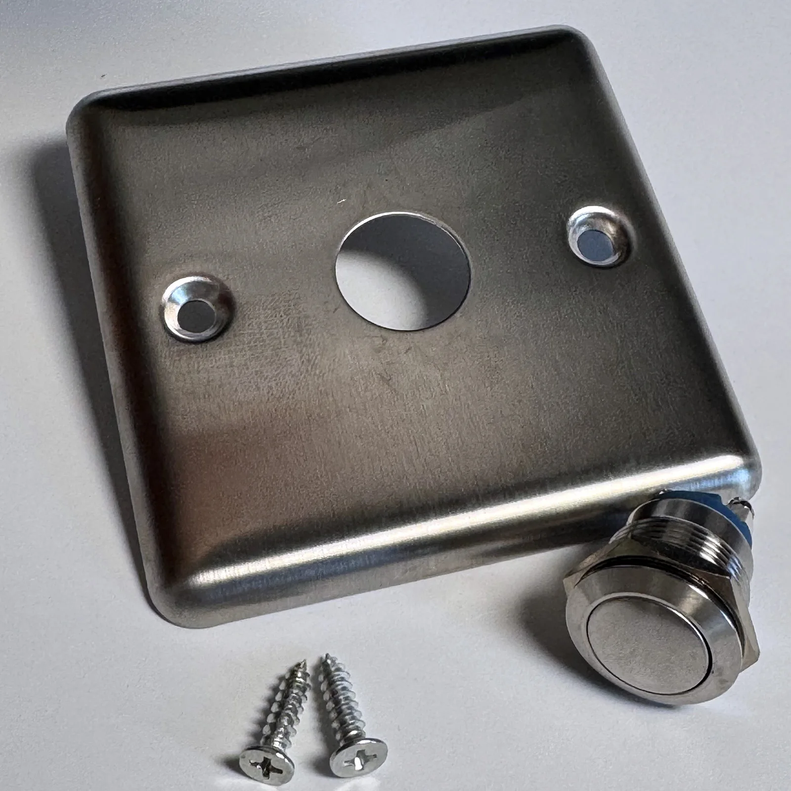 Zusen 19mm Strength Door Bell Stainless Steel Push Button Switch with Panel 86*86