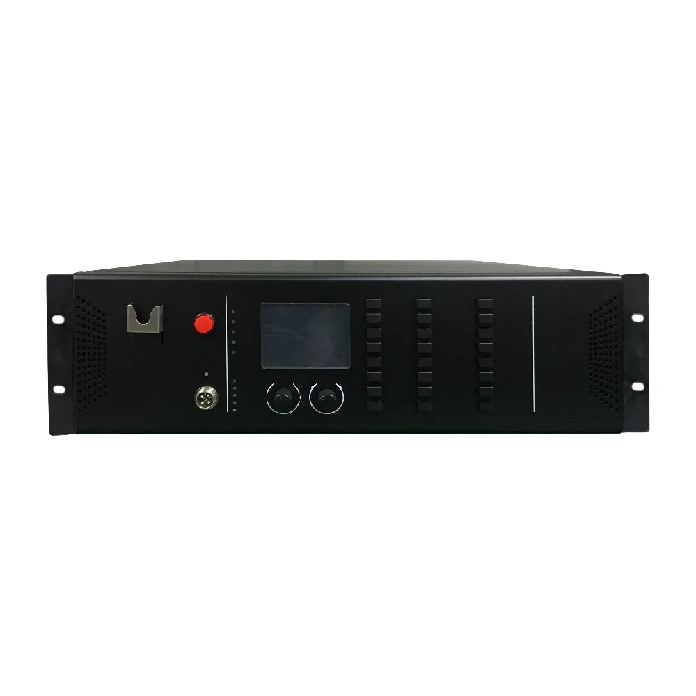 La unidad de control maestro del sistema PAVA con amplificador incorporado Clase D de 500 W integra múltiples funciones como almacenamiento de audio y reproducción