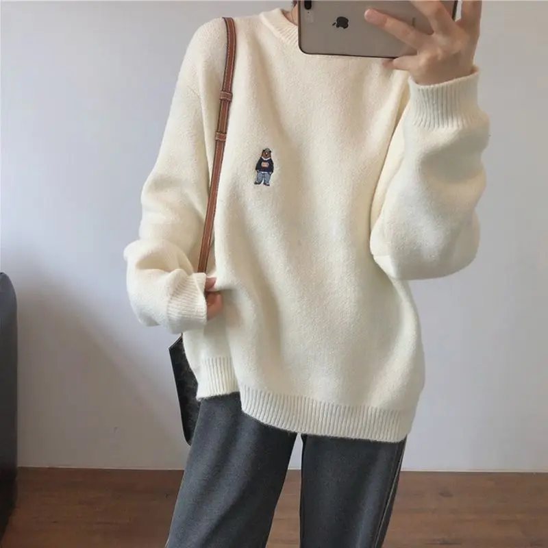 Soft and waxy sweater for women 2024 autumn and winter cartoon bear new bottoming shirt versatile thickened pullover sweater top