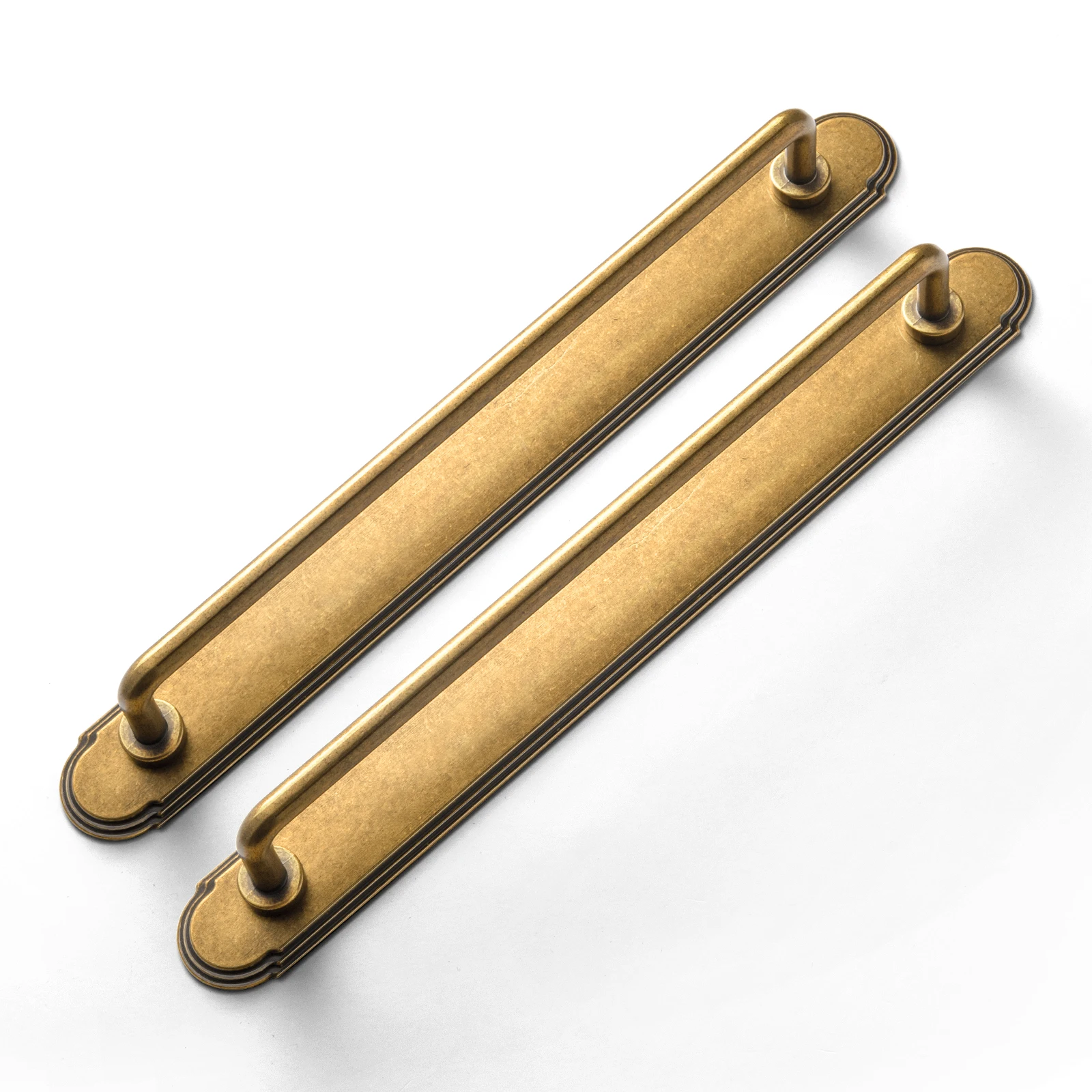 Goo-Ki アンティーク真鍮キャビネットバープル バックプ - Furniture Hardware With Backplate のレビューと価格