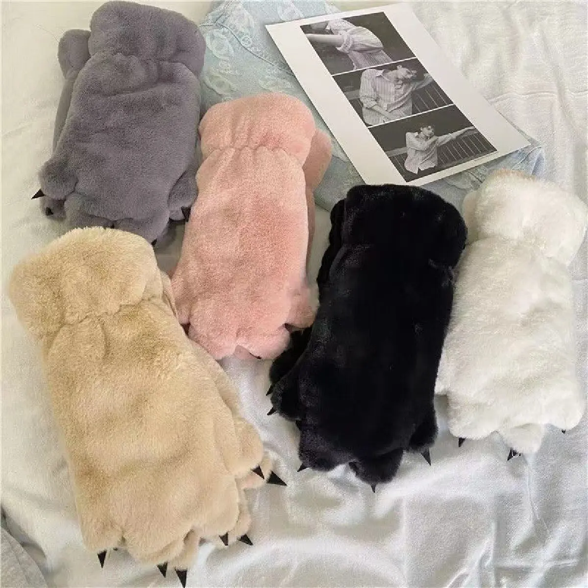 Women Gloves Bear Palm Paw Animals Plushclaw Glove Winter Fluffy Cat Paw Full Finger Gloves Keep Warm Lovely Soft Furry Mittens