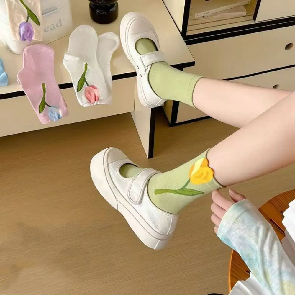 5Pairs Soft Thin Tulip Flower Socks Breathable Sweet Mid Tube Socks Female Hosiery Socks for Women Lady