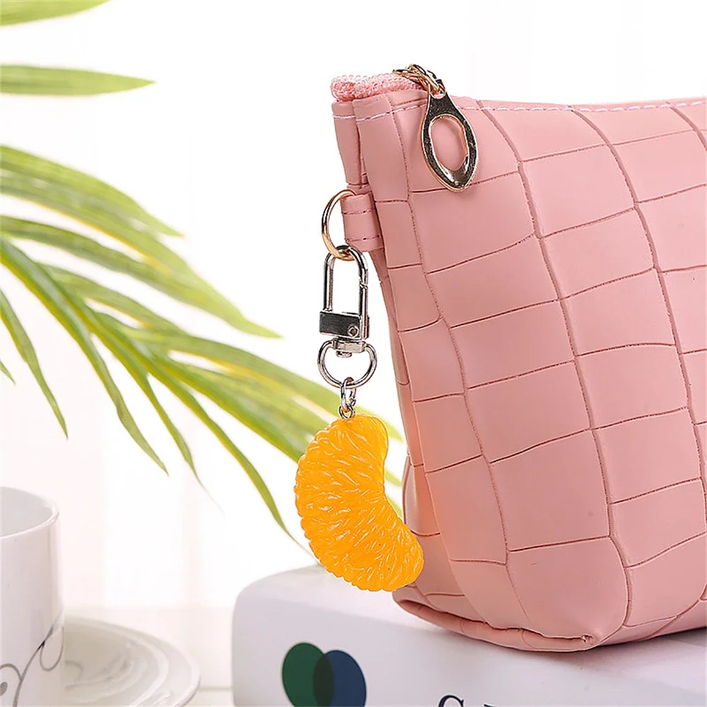 Funny Orange Tangerine Pulp Keychain PVC Cute Simulation Fruit Charms Handbag Pendant Accessorie Hanging Jewelry Gift Key Chain