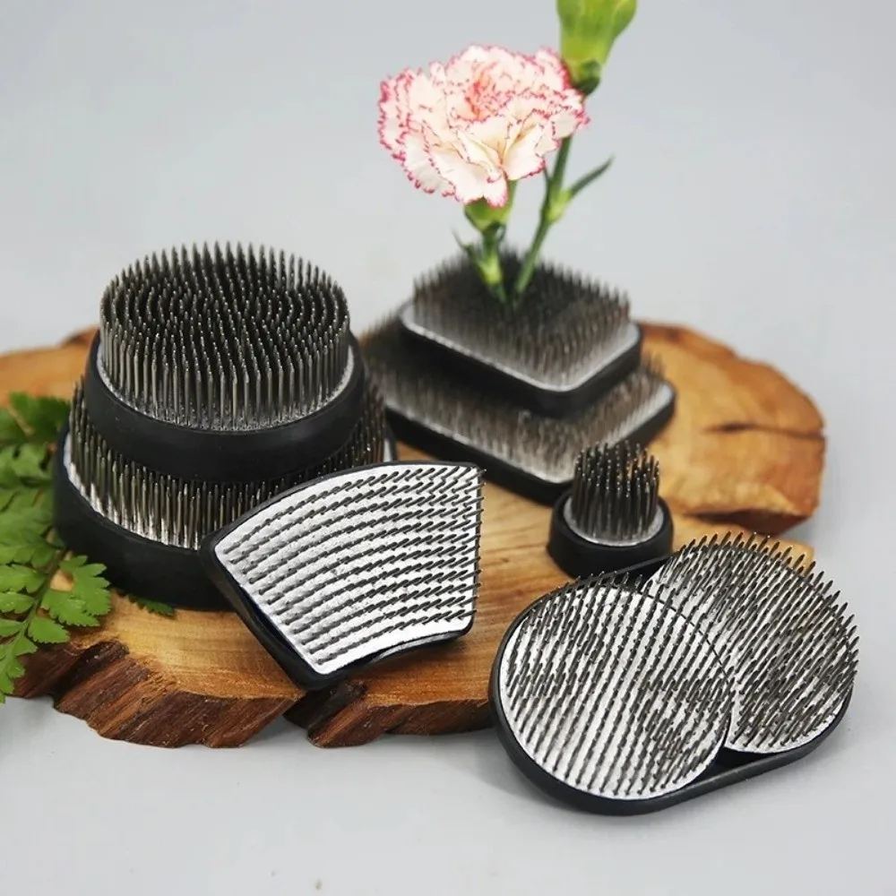 

Stainless Steel Flower Arranging Device Metal Pin Holder Multi-Size Ikebana Flower Frog Stand Rust-Proof Flower Prong Pin Holder