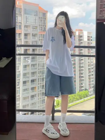 2025년 여름 여성 슬리밍 A라인 루즈핏 5부 청반바지 하이웨이스트 와이드 레그 시원한 데님 반바지 (중학생용)