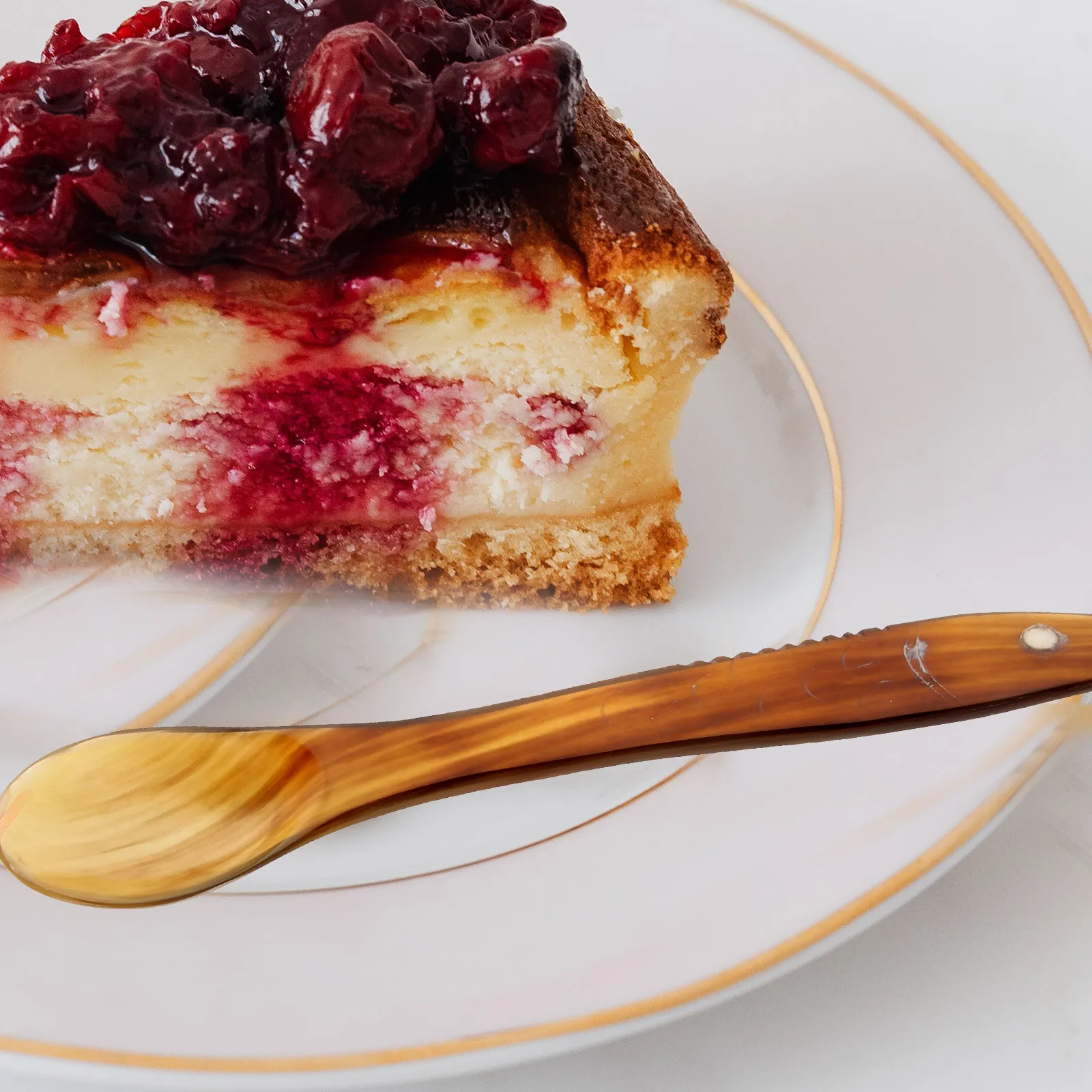 

Vintage Style Ox Horn Reusable Coffee Stirring Spoon Dessert Tea Scoop Compact Wear-Resistant Kitchen Essentials Bar Spoon