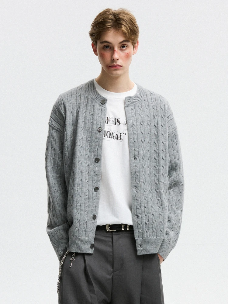 

Men's Pure Color Knitted Sweater Cardigan Casual Loose Fit Polyester Fiber American Sle Leisure Knitwear for Autumn Winter