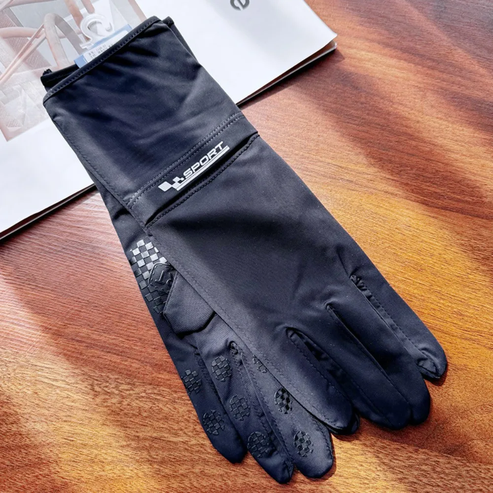 Guanti per protezione solare da donna in seta di ghiaccio Anti-UV antiscivolo Protezione solare Guanti da equitazione Touch Screen Guanti da guida estivi traspiranti Uomo