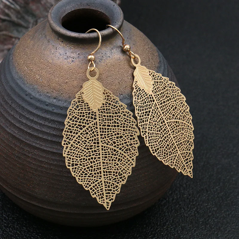 

SHXIHigh-end 925 Pure Silver Gold Plated Geometric Leaf Cutout Earrings Nature Inspired