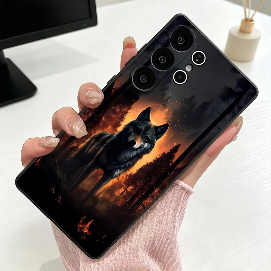 Lone Wolf In Forest Fire Phone Cover Case for Samsung Galaxy S26 Ultra S10 S9 S26+ S24+ S21 FE S23 S24 S20 S25+ S25 Plus Note 20
