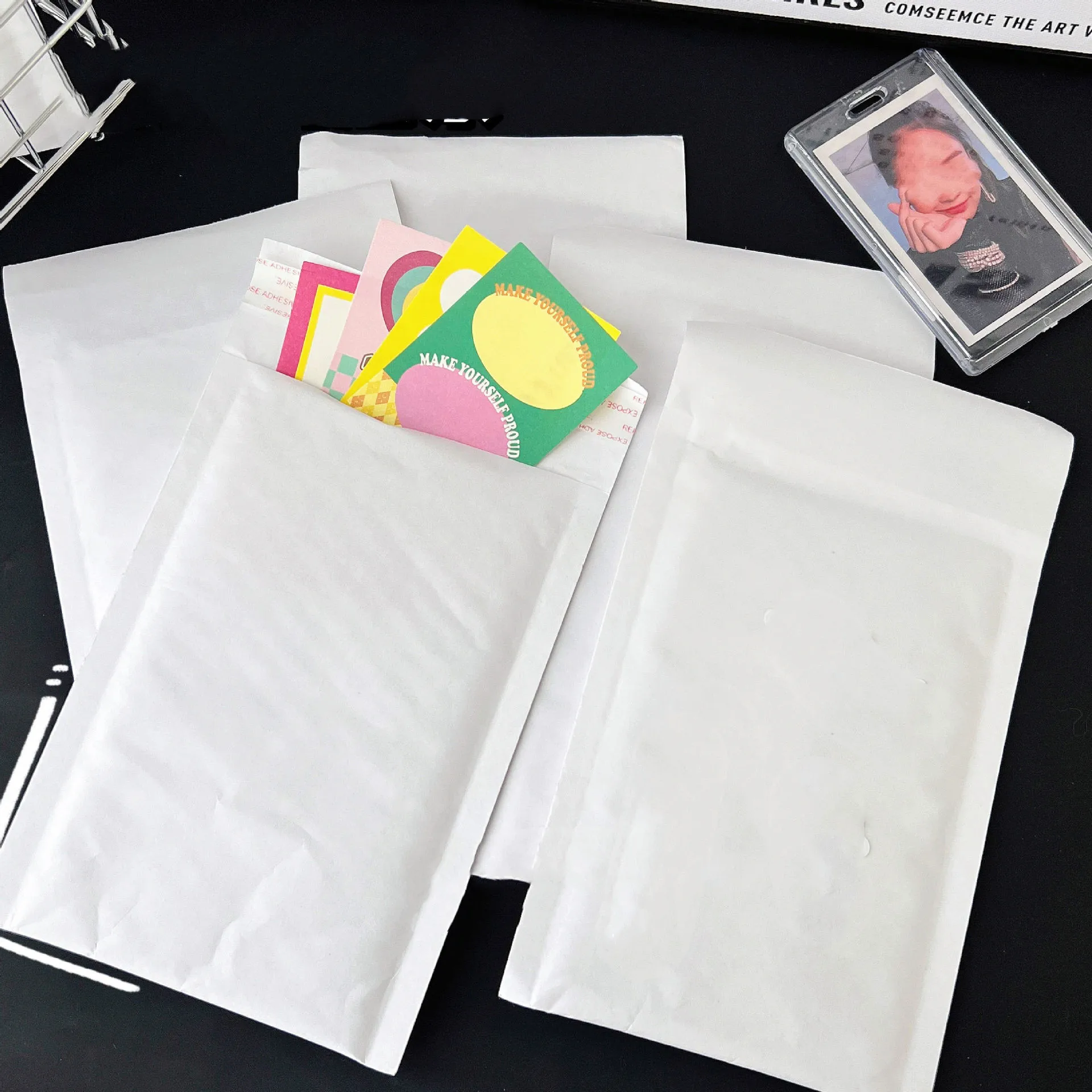 10pcs13x22cm White Color Bubble Packaging Envelope Mail Bags Waterproof Shockproof Wrap Mailers Polymailer Wholesale