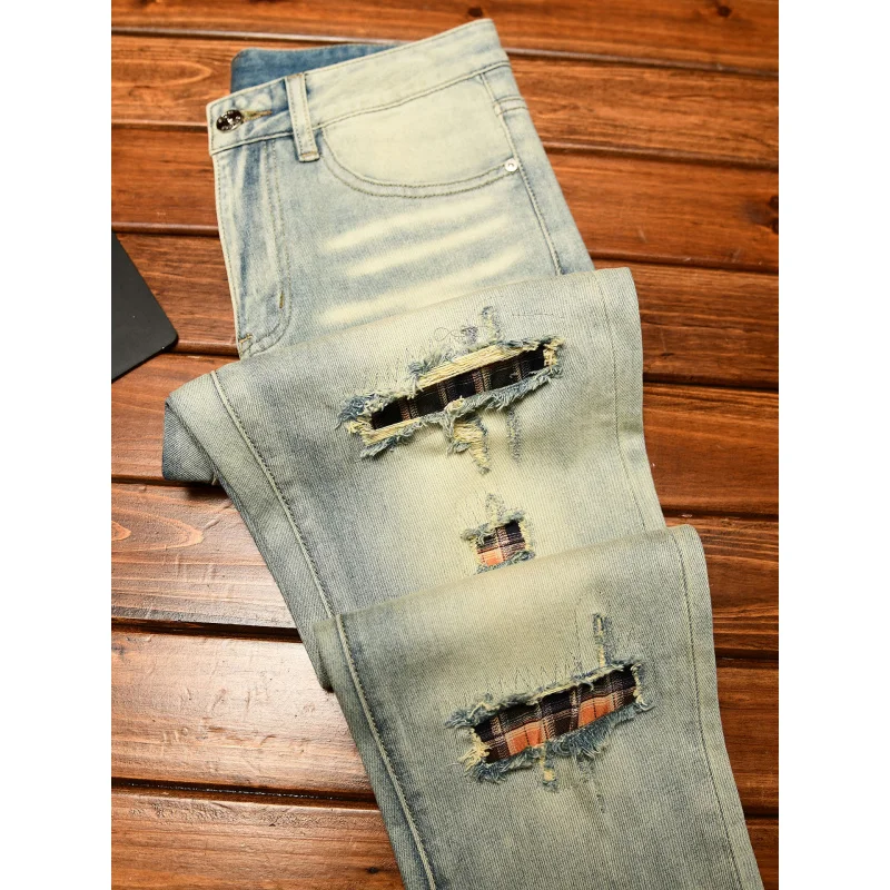 2025 الصيف رقيقة ملابس للرجال العلامة التجارية العصرية التخسيس الساق الصغيرة الجينز الرجال خمر لكمات السراويل