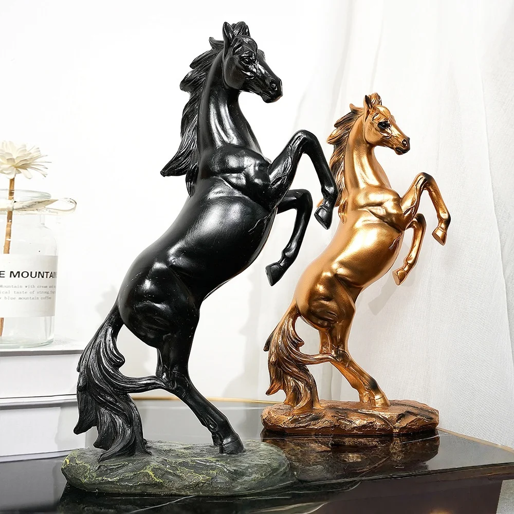 

European home decor accessories empty pony gifts living room and office biomimetic resin decorations small ornaments