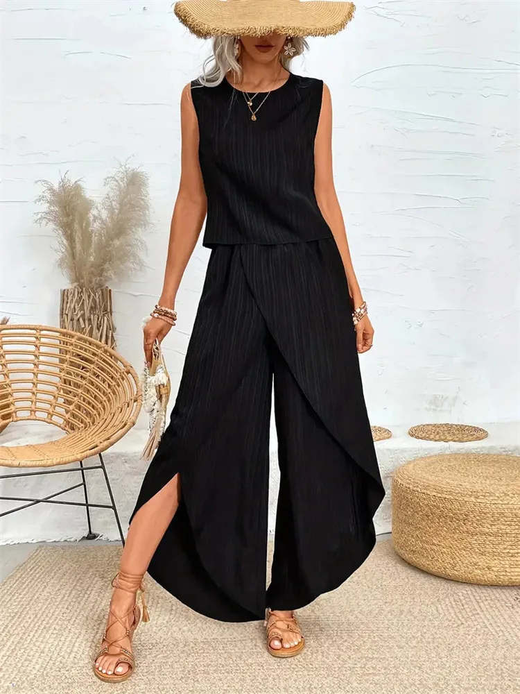 Fashionable Set Relaxed Oversized Comfortable Set Sleeveless Crewneck T-Shirt Set Summer-Ready Lightweight Casual Ensemble