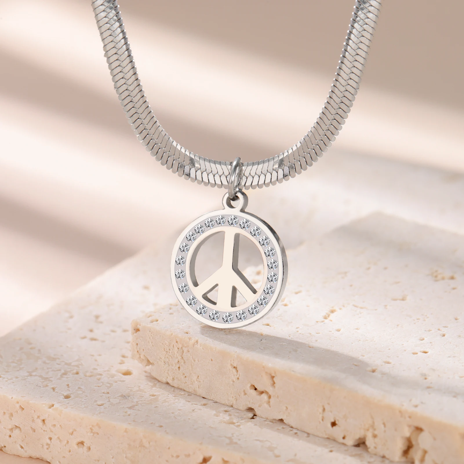COOLTIME Edelstahl Frieden Symbol Halskette für Frauen Mode Runde Zirkon Kette Anhänger Amulett Schmuck Geschenk Großhandel – Detail 21