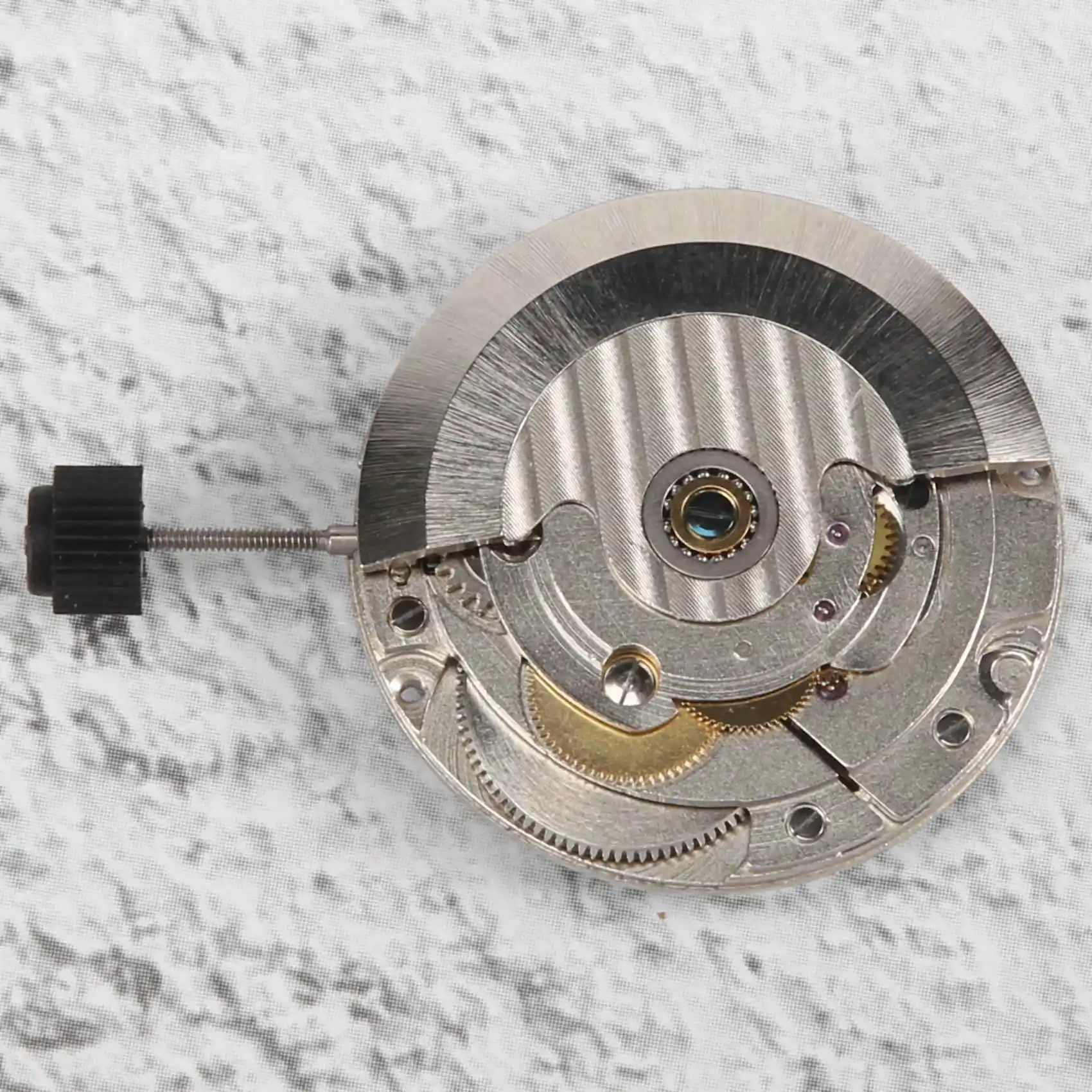 

Direct Replacement Shanghai 2824 Movement Date Automatic Mechanical Movement Mens Watch-A78U