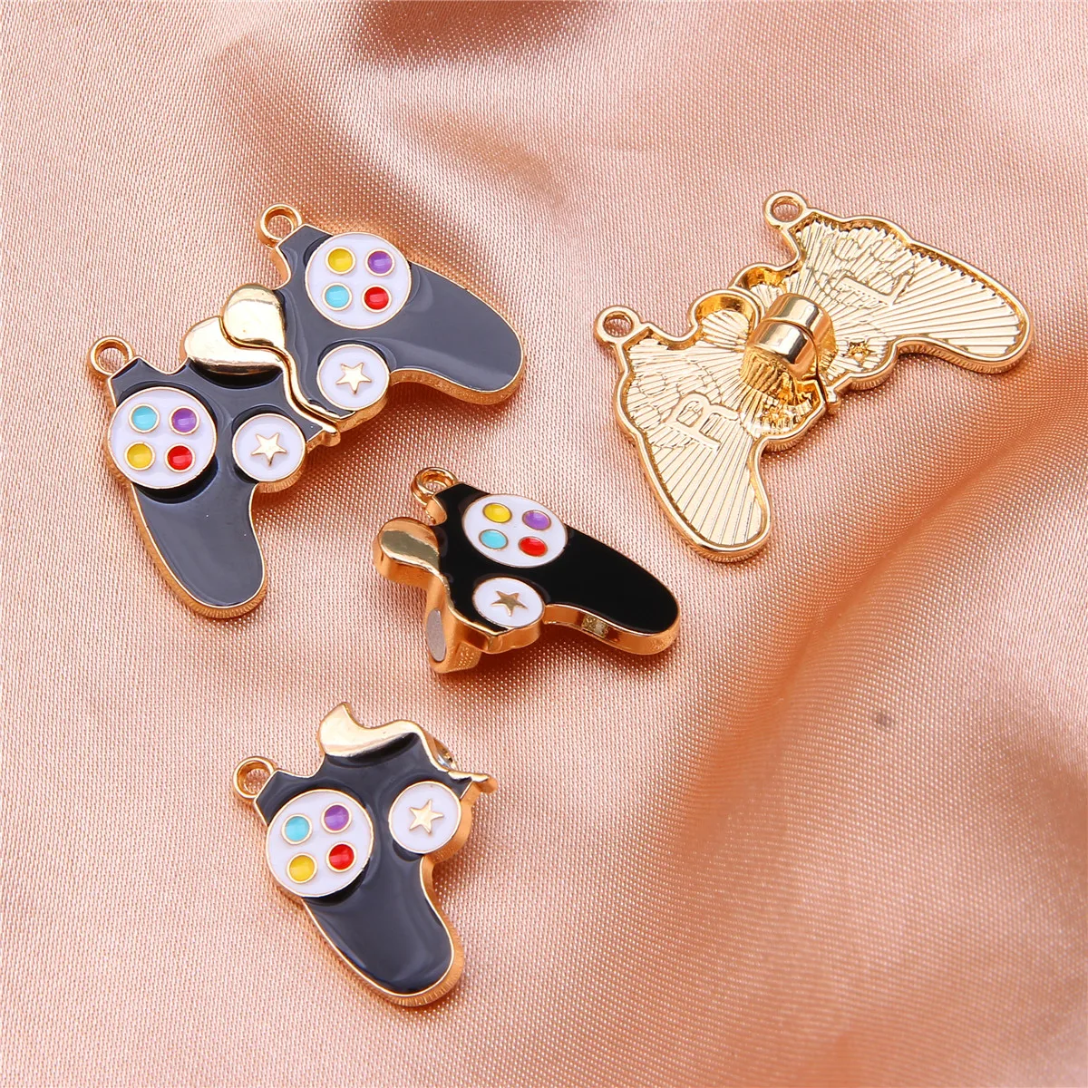 5sets New product BFF good friends magnets attract love Donut Yin and Yang gossip Pendant DIY necklace splicing accessories