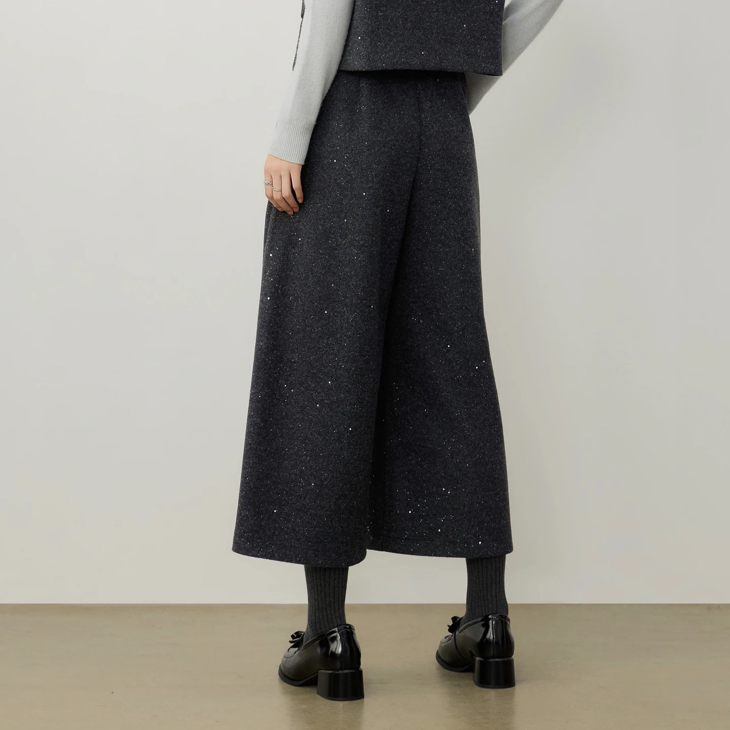 SENTUBILA Women's Wide Leg Pants Winter 2026 Silver Glitter Black Grey Cropped Trousers Warm Commute Female Knit Pants 164KD8956