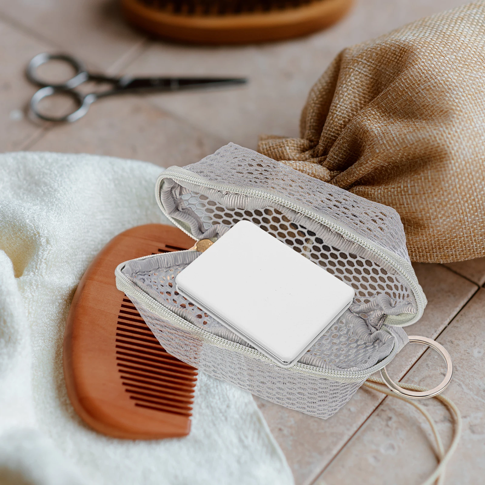 

Mesh Makeup Sponge Bag Travel Portable Organizer Pouch Zipper Design Mildew Resistant Fast Drying for Lipsticks Keys