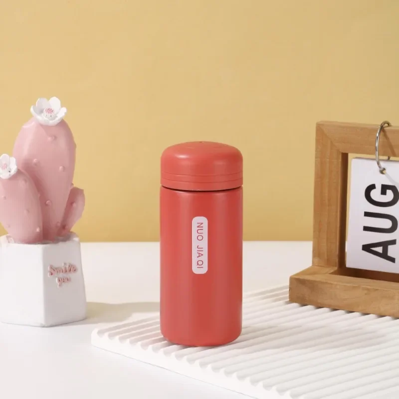 Mini-Edelstahl 150 ml isolierte Flasche für Studenten, kompakter Taschenbecher, tragbarer Wasserbecher mit kleinem Fassungsvermögen für den Außenbereich
