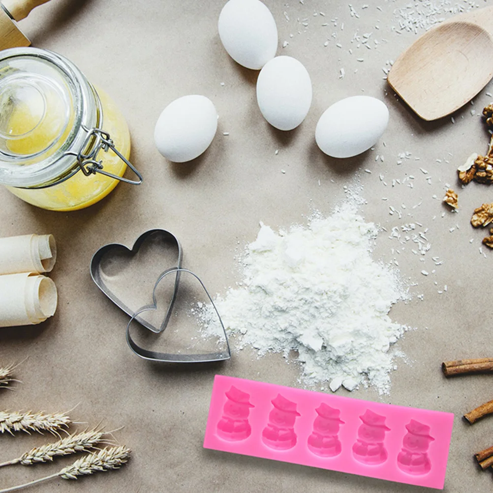 

1Pcs Eco-Friendly Snowman Baking Mold Silicone DIY Cake Fondant Chocolate Biscuit Mold Creative Multipurpose Baking Accessory