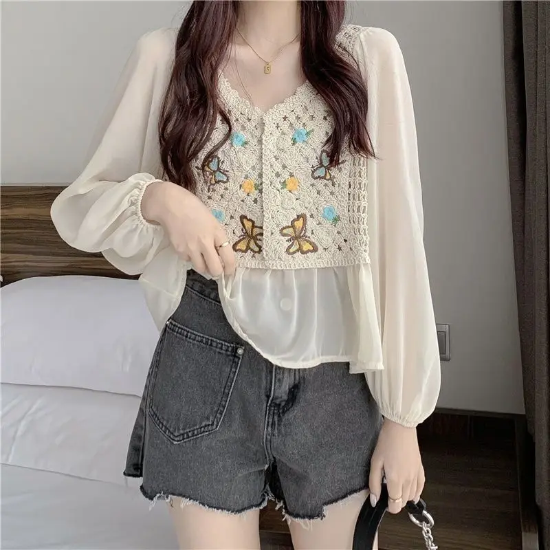 Sweater Is Fairy Like Spring and Autumn Women's Hollow Out Gentle Style Loose Knit Sweater with Small Fresh Long Sleeved Top